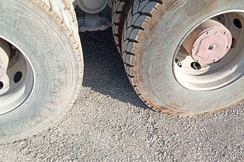 OmecoHub - Immagine IVECO 410E44H